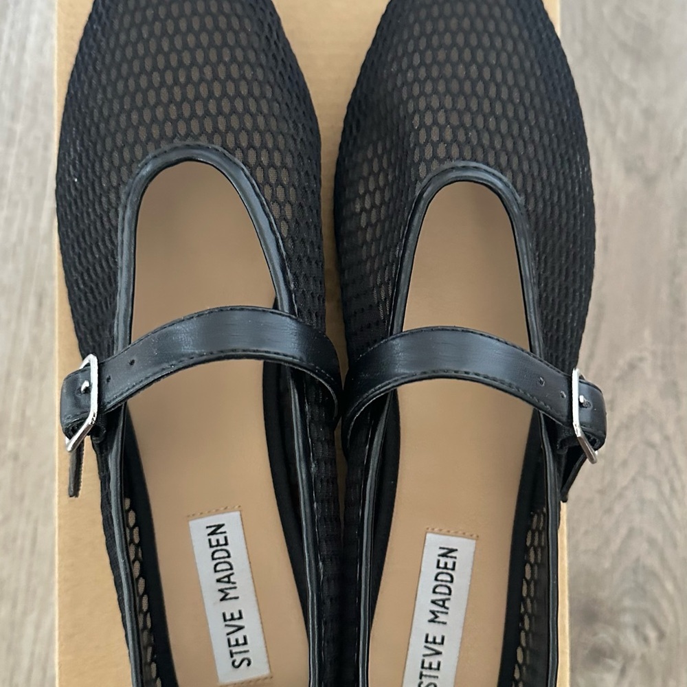 Steve Madden Black Mesh Flats